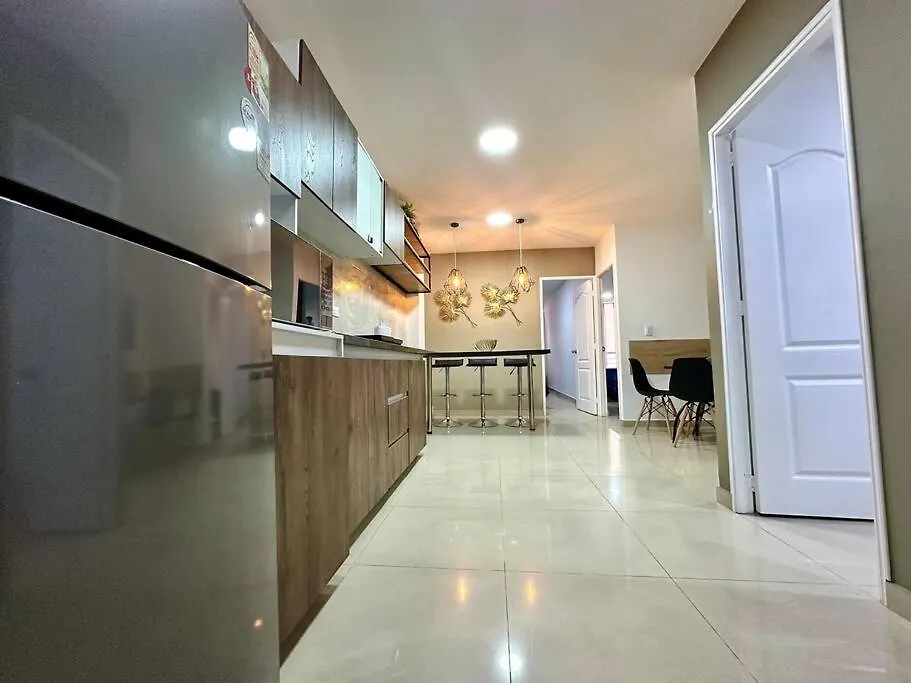 Apartamento Moderno En Laureles De 3 Habitaciones Medellin 0*,  Colombia